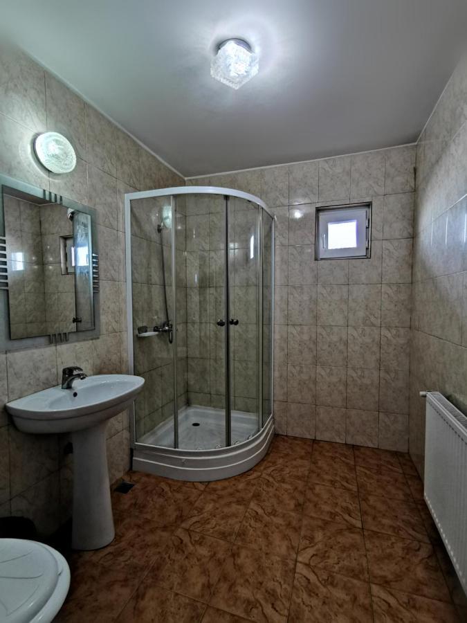Motel International Recola Băneşti Exteriér fotografie