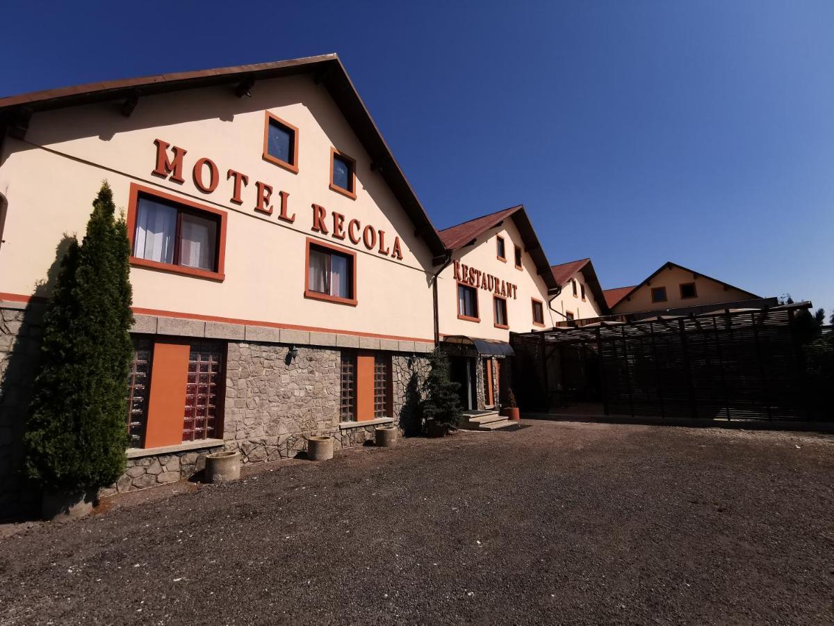 Motel International Recola Băneşti Exteriér fotografie
